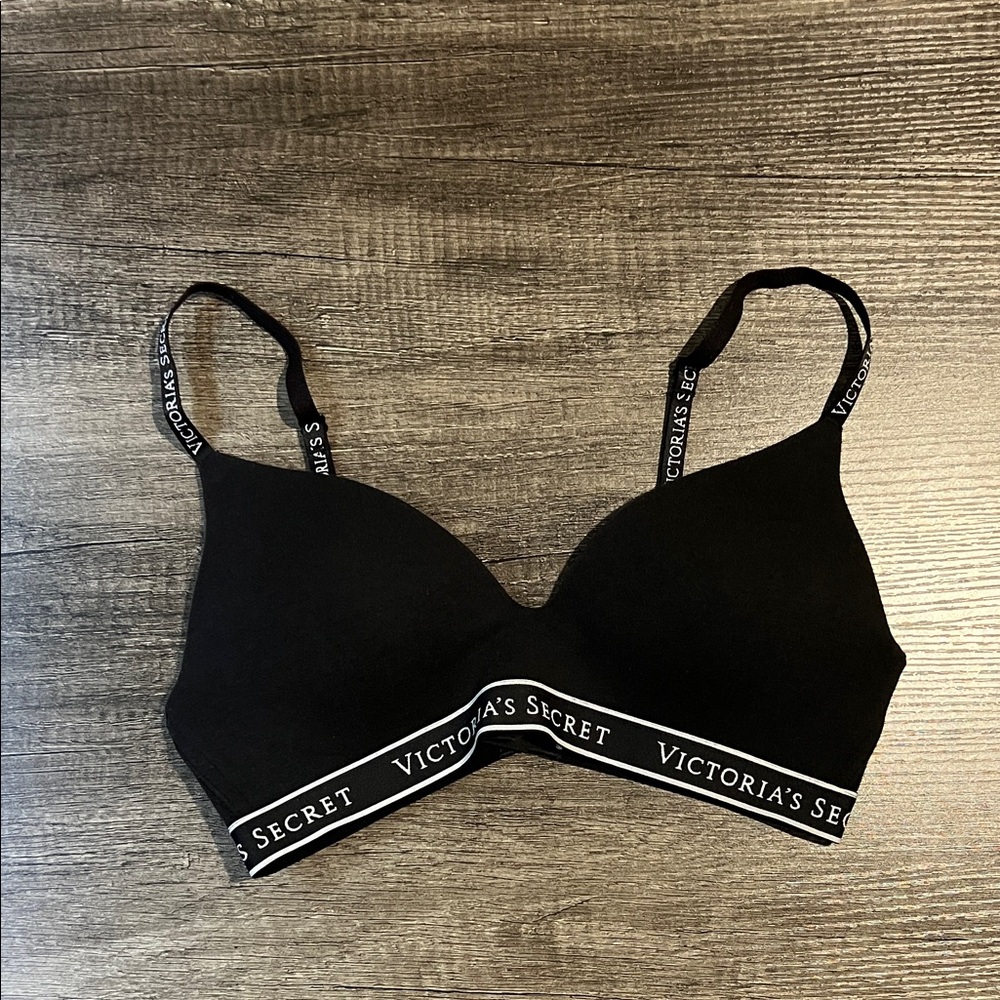 Victoria's Secret Black Logo Wireless T-Shirt Bra with White Trim